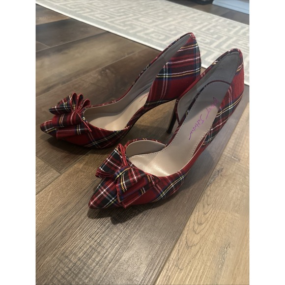 Women Betsey Johnson Prince P Bow Heels Size 9.5 Red Plaid - Picture 1 of 11